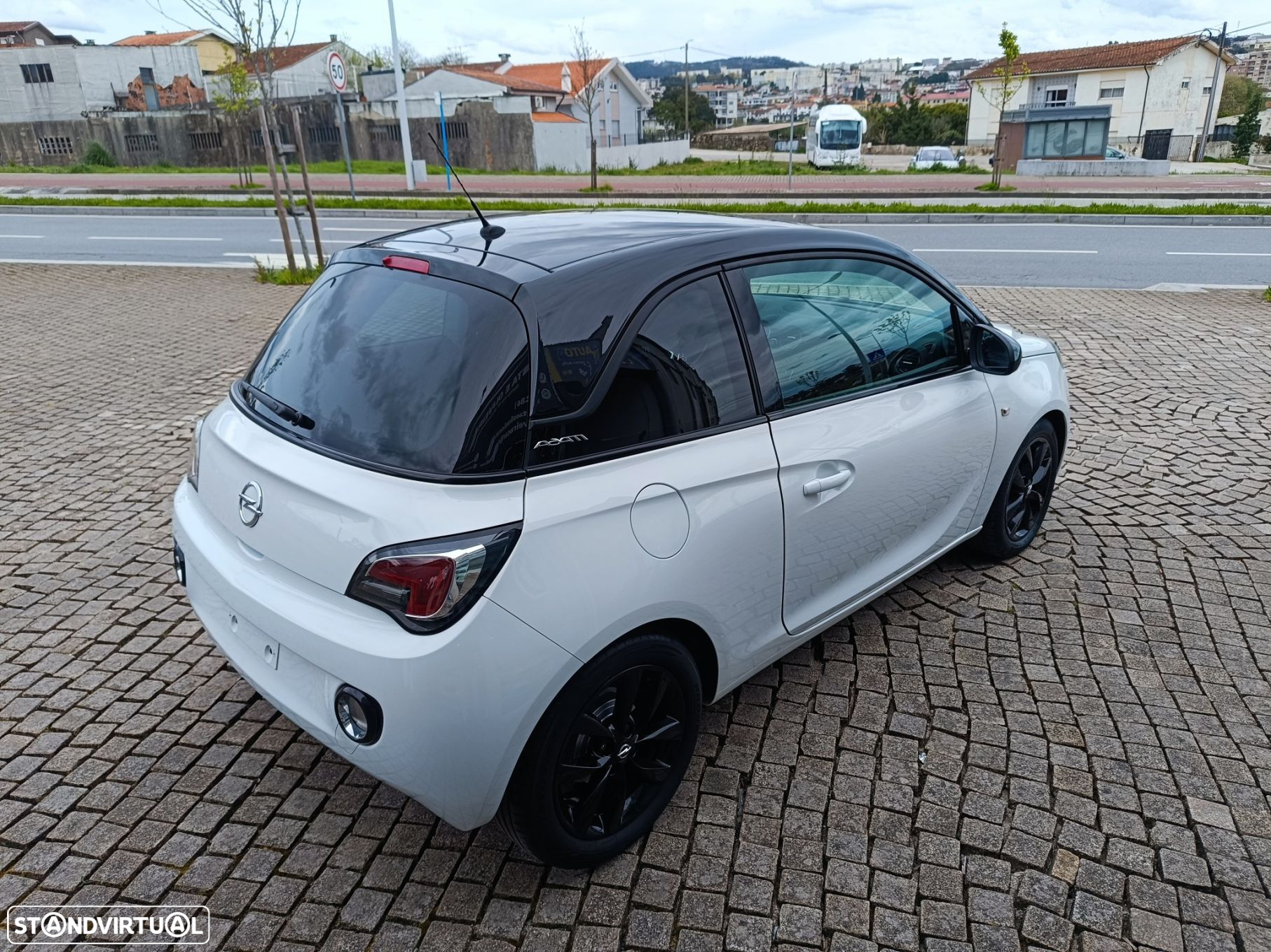Opel Adam 1.2 Jam J18 - 4