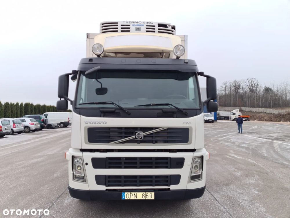 Volvo FM 410 KONTENER IZOTERMICZNY OTWIERANY BOK 18 PALET KABINA SYPIALNA - 15
