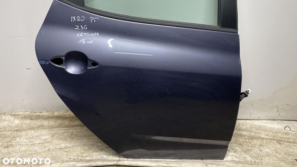 HYUNDAI IX20 DRZWI PRAWE PRAWY TYŁ TYLNE Z3G 09-19 Hyundai OE 770041P000 - 2