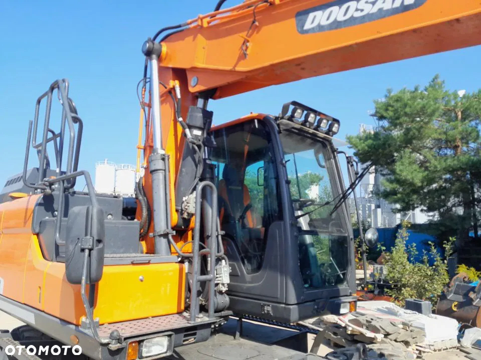 Doosan DX 170 - 6