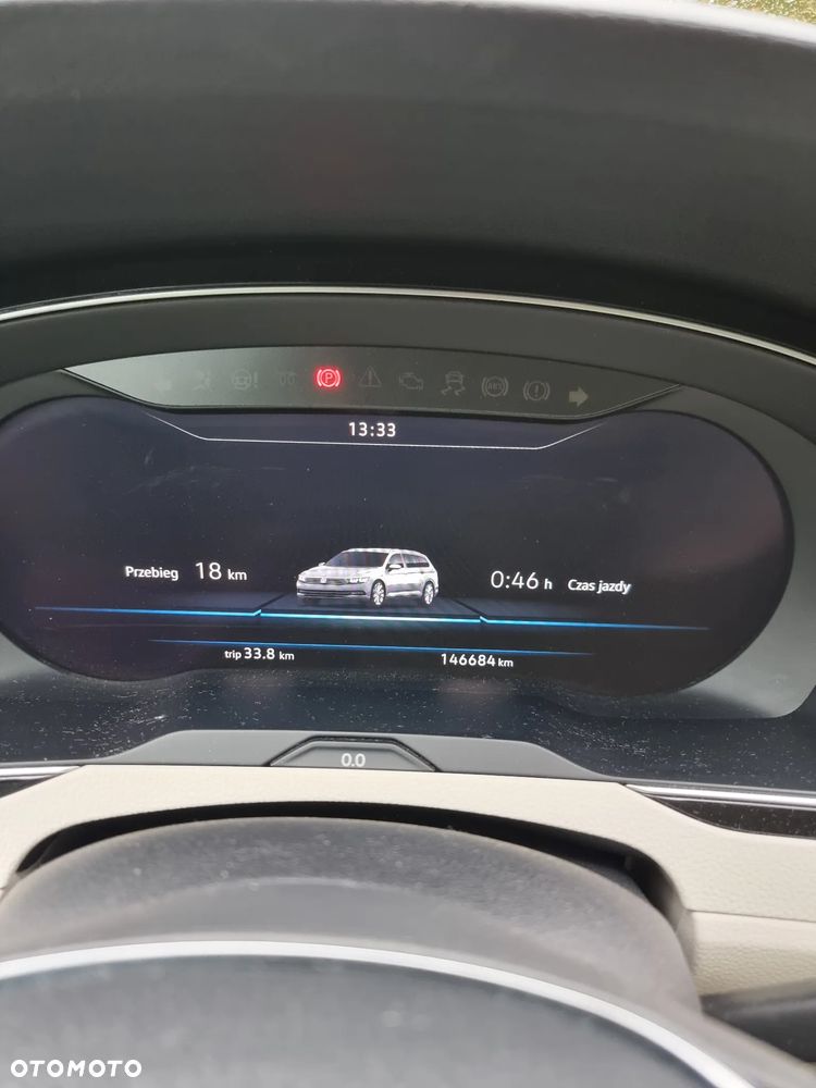 Volkswagen Passat 2.0 TDI SCR (BlueMotion Technology) DSG Comfortline - 11