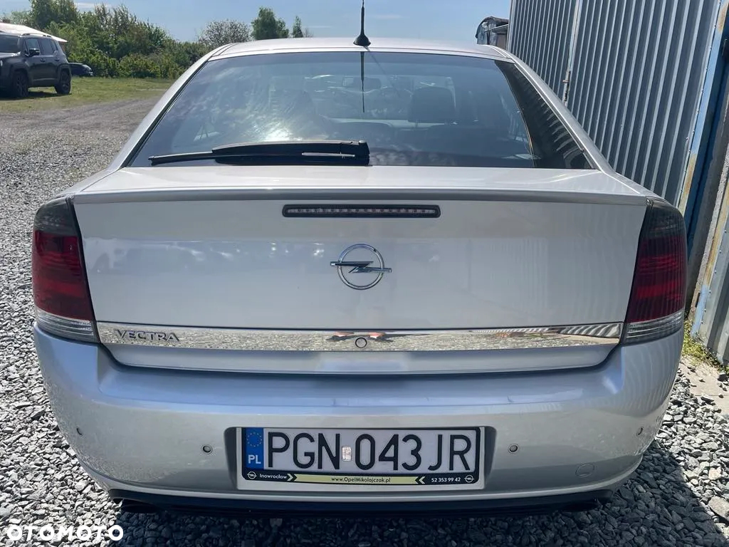 Opel Vectra 1.8 GTS - 8