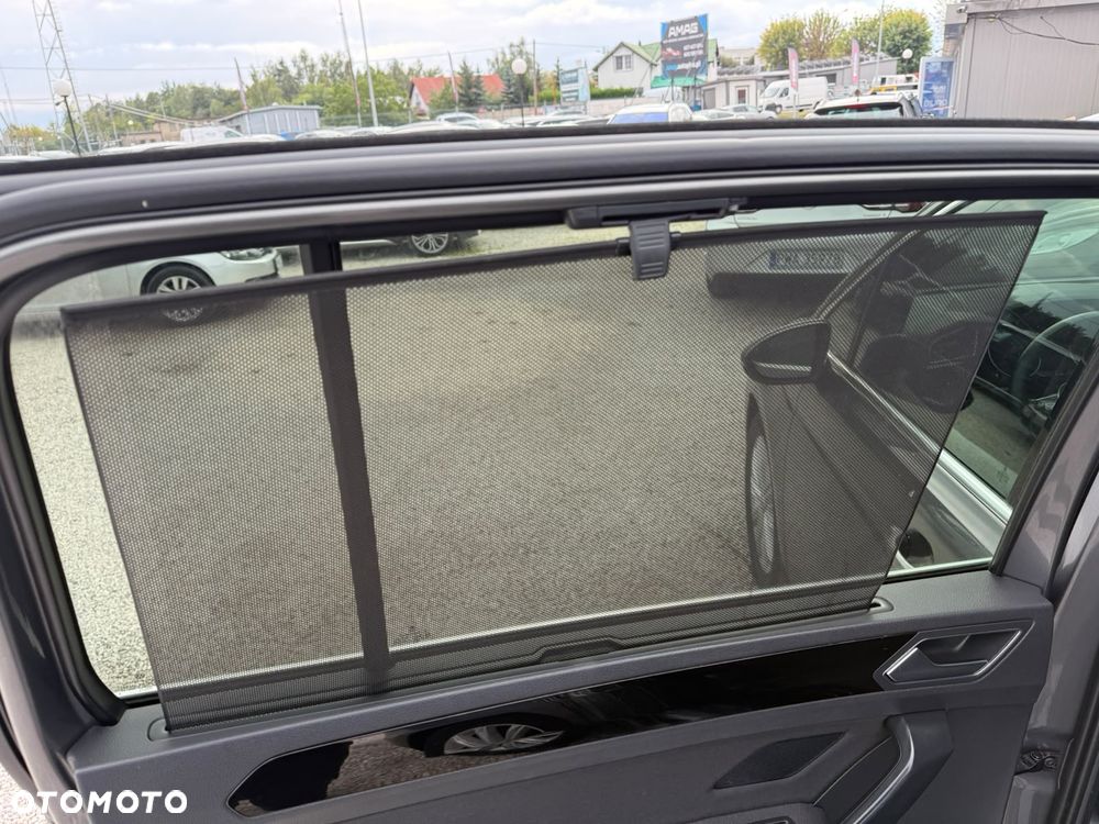 Volkswagen Touran 2.0 TDI SCR DSG Join - 19