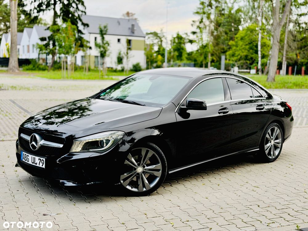 Mercedes-Benz CLA 200 AMG Line - 15