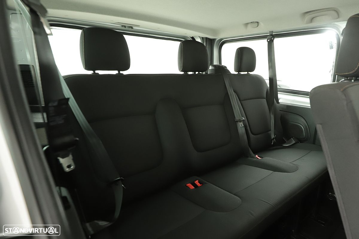 Renault Trafic 1.6 dCi L2H1 1.2T SS - 23