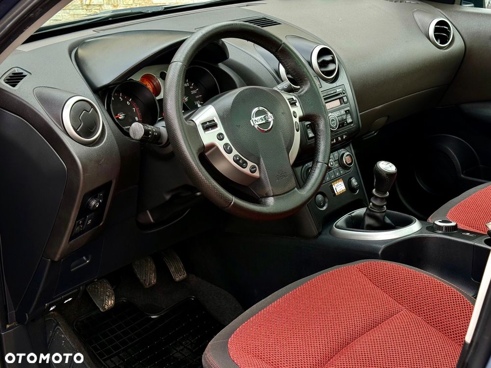 Nissan Qashqai 2.0 4x4 tekna - 34