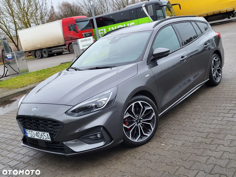 Ford Focus 1.5 EcoBoost STart-Stopp-System ST-LINE X - 2