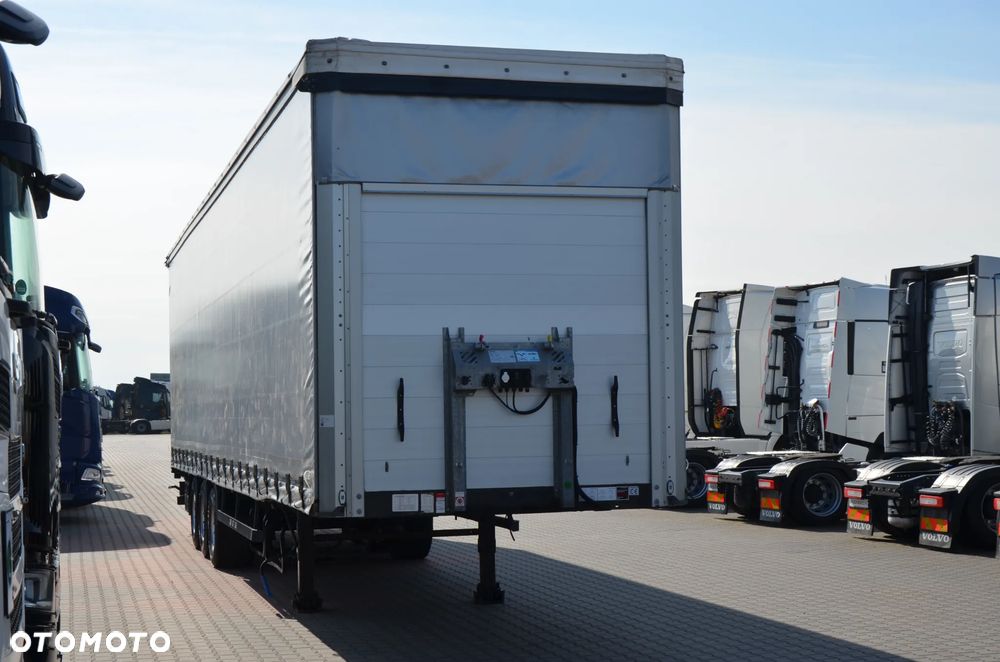 Schwarzmuller MEGA / 04.2022r / OŚ POD. / DACH POD. / CODE XL / 2302 - 1