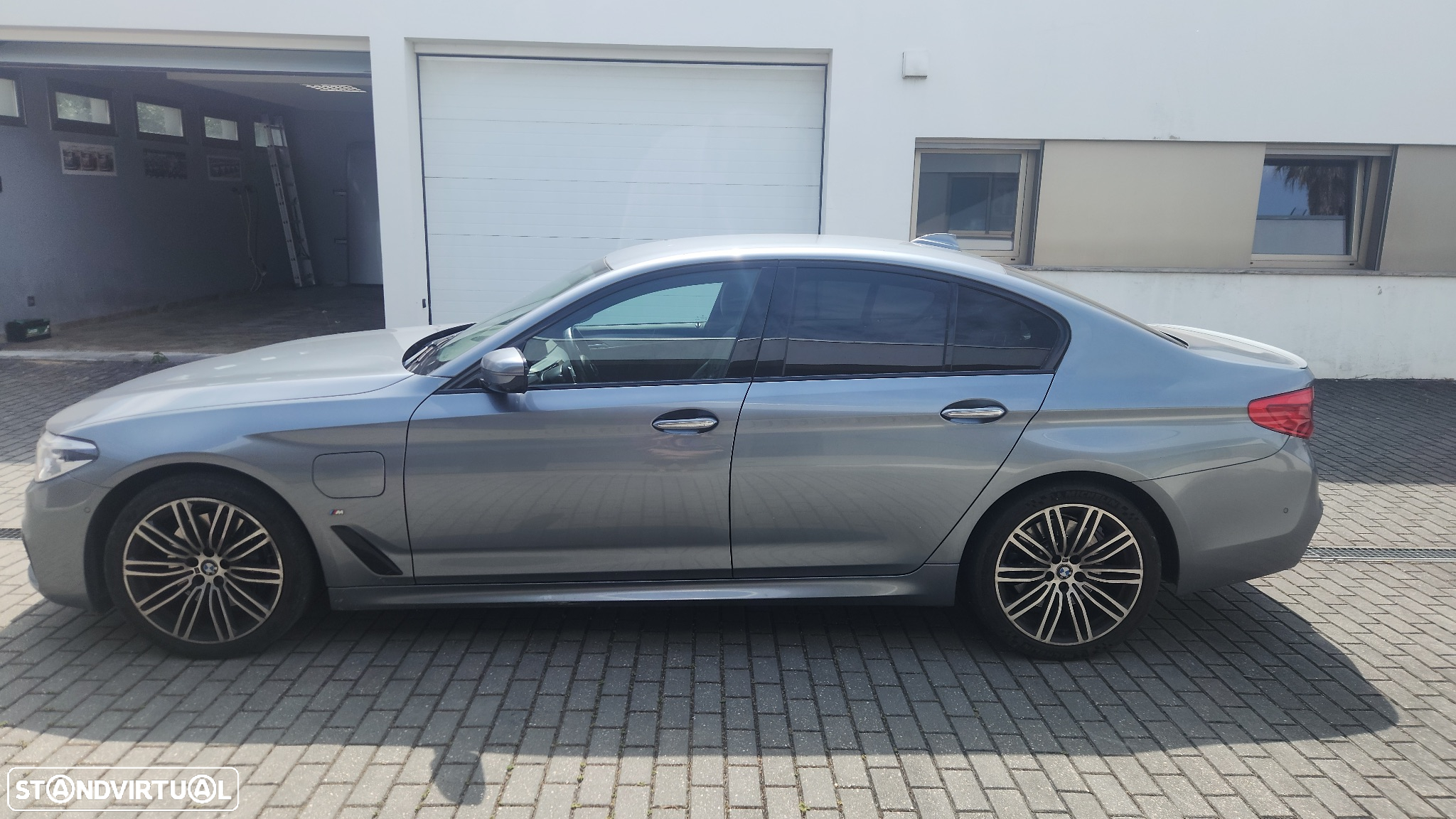 BMW 530 e iPerformance Pack M - 4