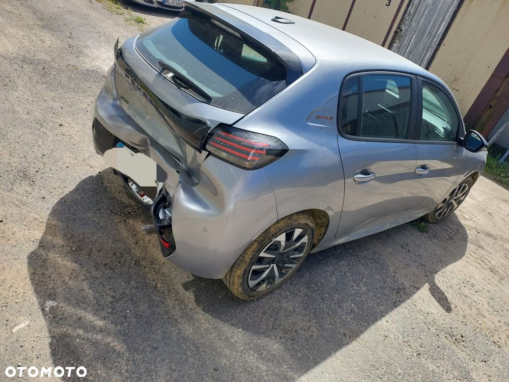 Peugeot 208 PureTech 100 Business - 5