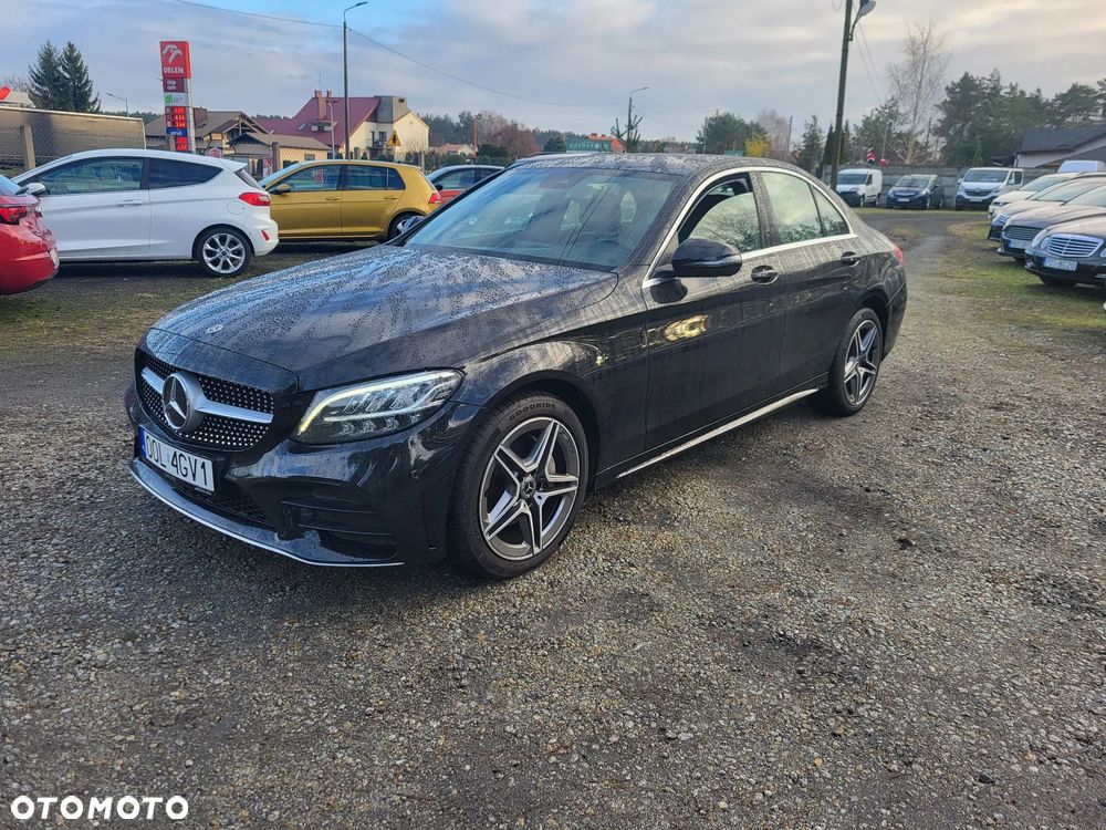 Mercedes-Benz Klasa C 220 d 9G-TRONIC