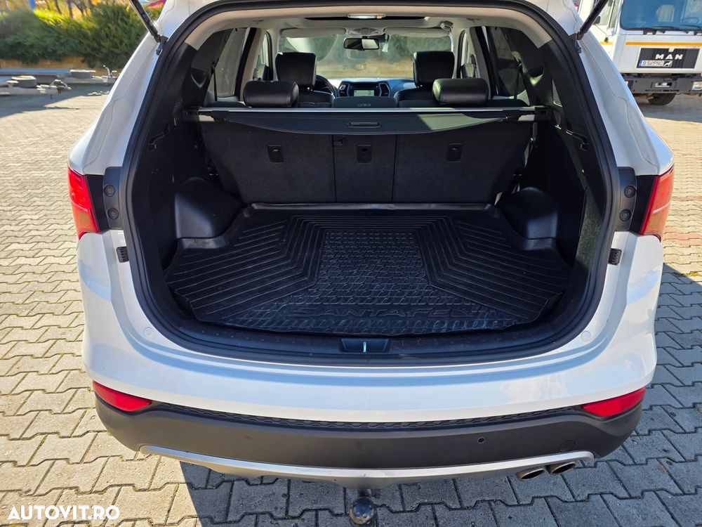 Hyundai Santa Fe 2.2 CRDi 4WD Automatik Premium - 10