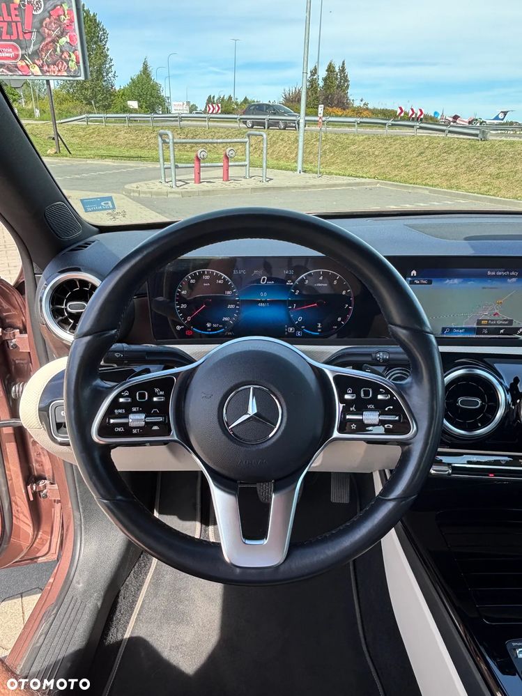 Mercedes-Benz Klasa A 180 Progressive 7G-DCT - 16