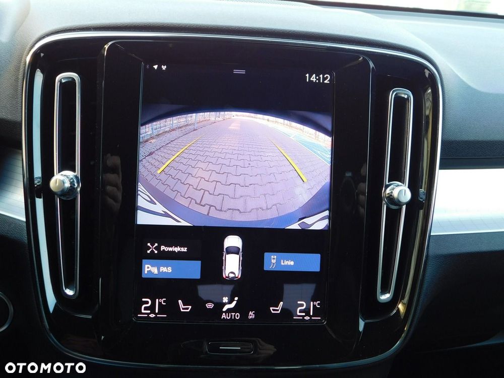 Volvo XC 40 - 23