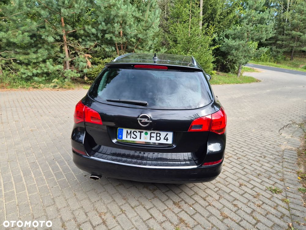 Opel Astra 1.4 T Cosmo - 19