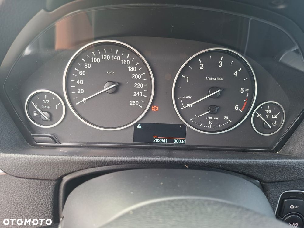 BMW Seria 3 318d Blue Performance Sport Line - 18