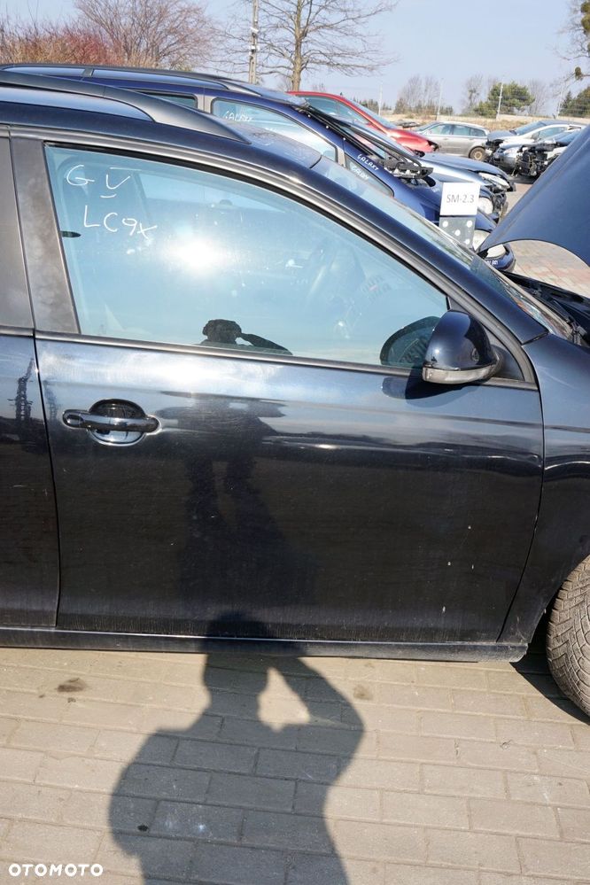 DRZWI PRZEDNIE PRAWE GOLF V KOMBI LC9X  CZARNY VOLKSWAGEN 2003-2009 - 1