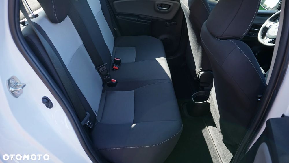 Toyota Yaris 1.5 Premium - 15