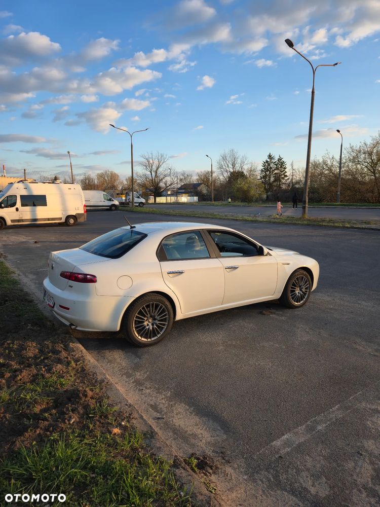 Alfa Romeo 159 1750TBi Sport - 8