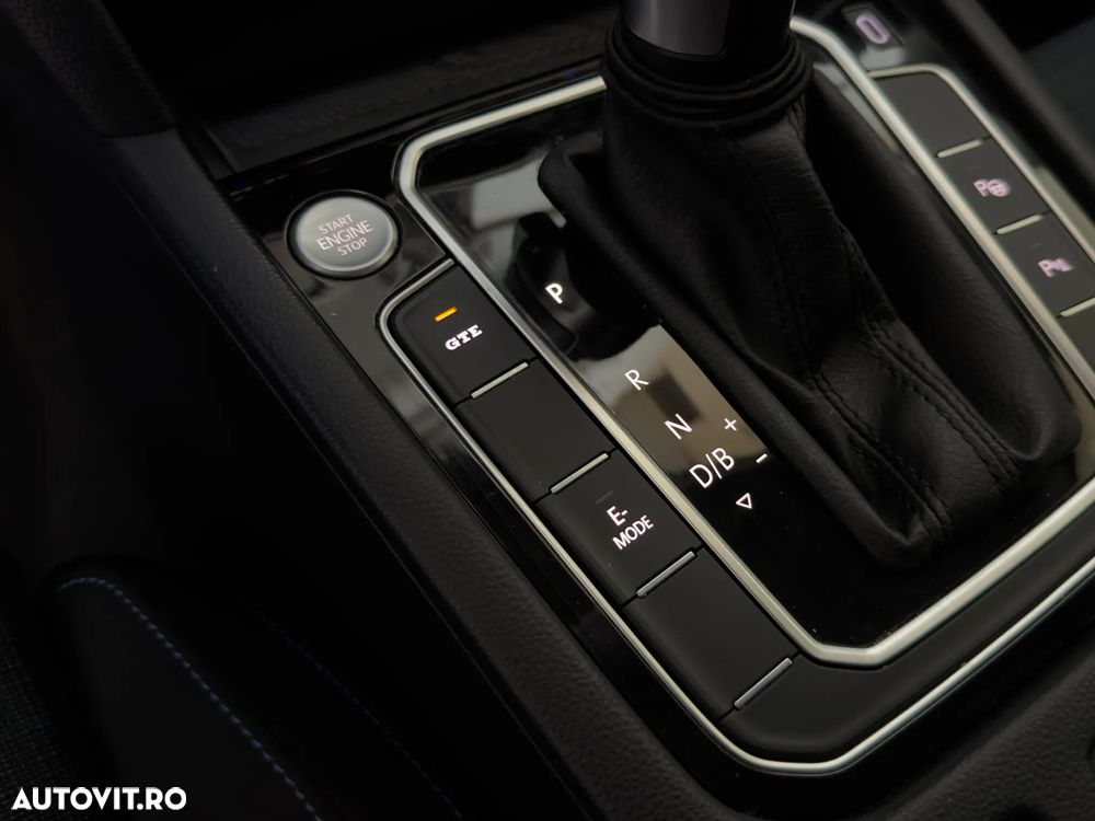 Volkswagen Passat Variant 1.4 TSI Plug-In-Hybrid DSG GTE - 32