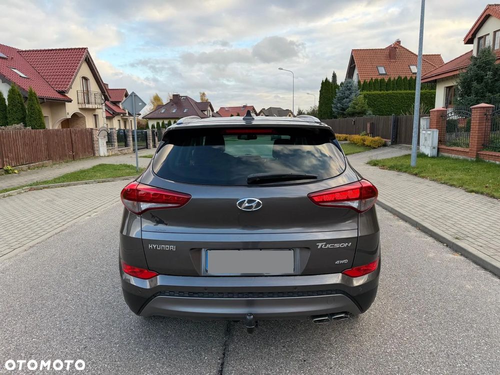 Hyundai Tucson 2.0 CRDi 4WD Automatik Style - 5