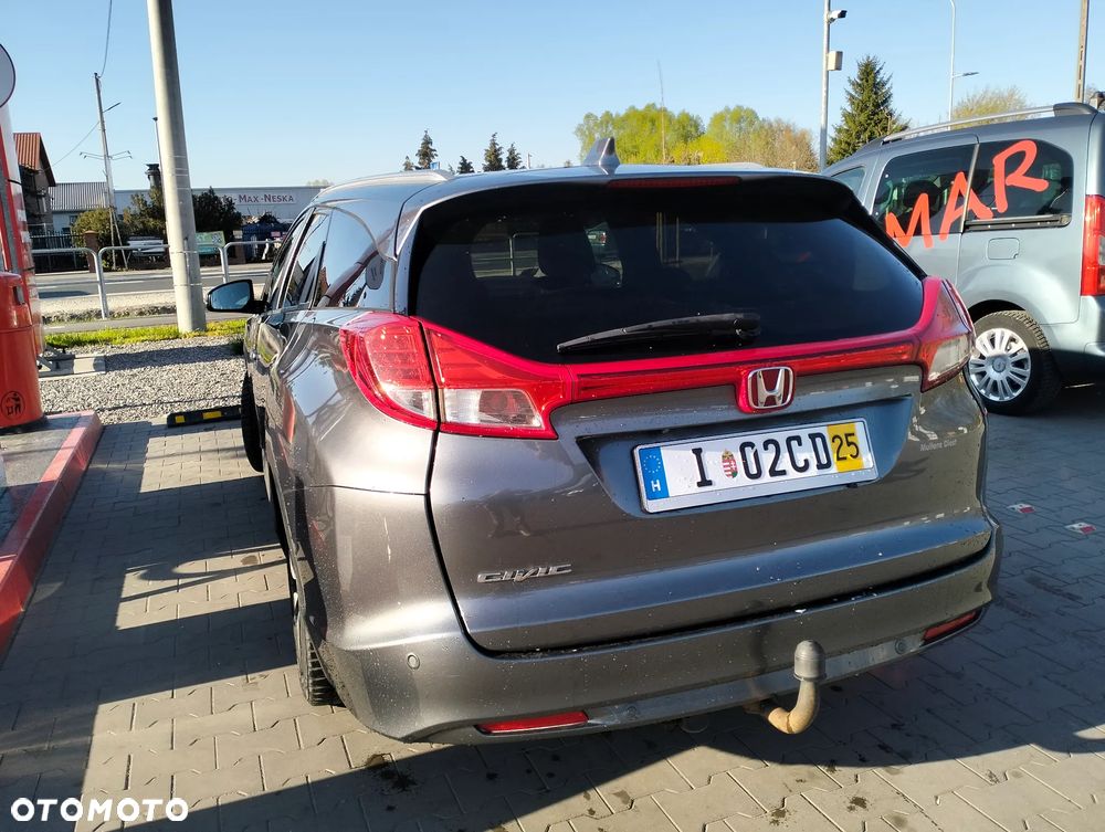 Honda Civic 1.6 i-DTEC Executive Navi ADAS I - 11