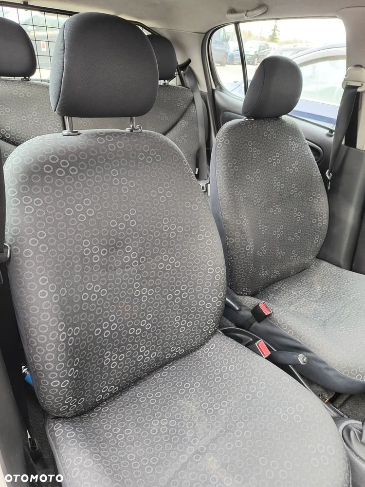 Toyota Yaris 1.0 Luna - 8