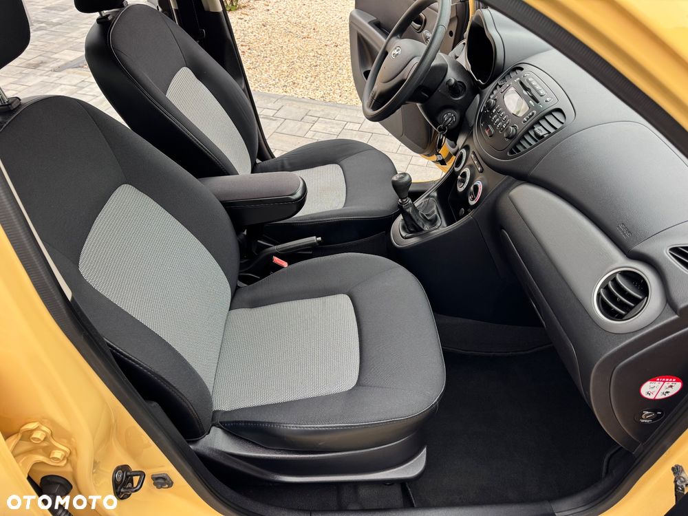 Hyundai i10 1.1 5 Star Edition - 30