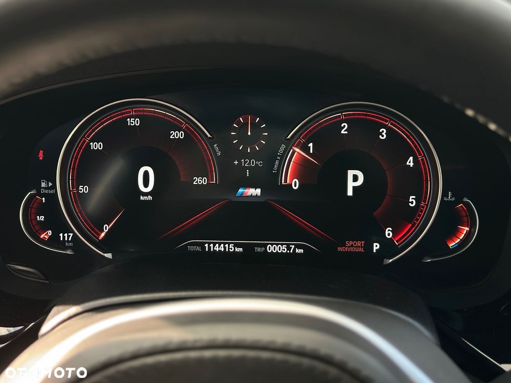 BMW Seria 5 520d xDrive M Sport sport - 27