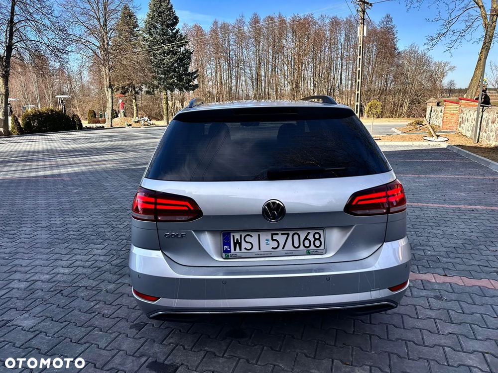 Volkswagen Golf 1.5 TSI BMT Evo Comfortline DSG - 6