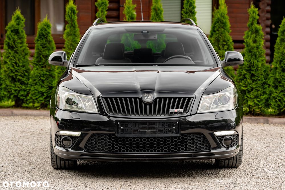 Skoda Octavia 2.0 TSI RS - 7