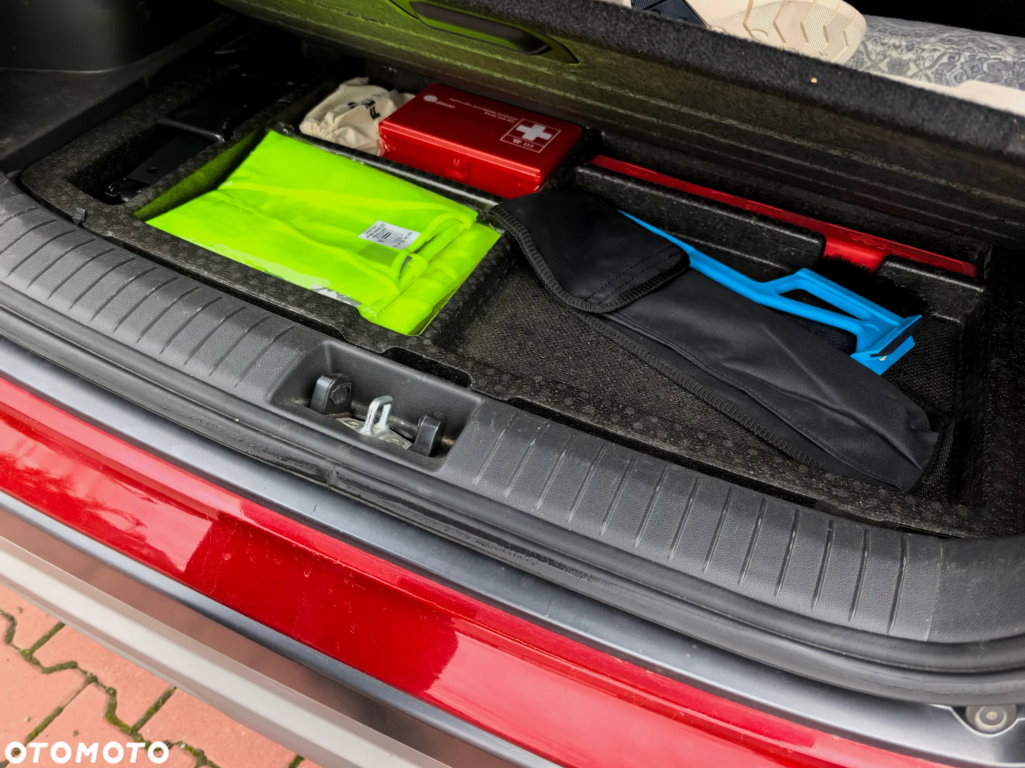 Hyundai Kona 1.6 T-GDI Premium 4WD DCT - 13