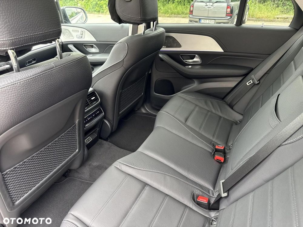 Mercedes-Benz GLE - 13