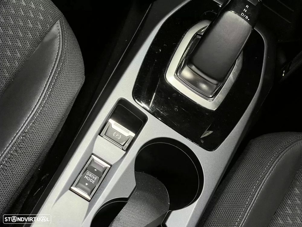 Peugeot e-2008 50 kWh Allure - 36