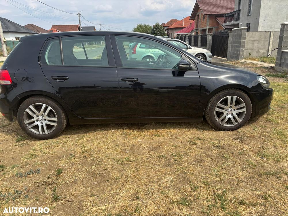 Volkswagen Golf - 16