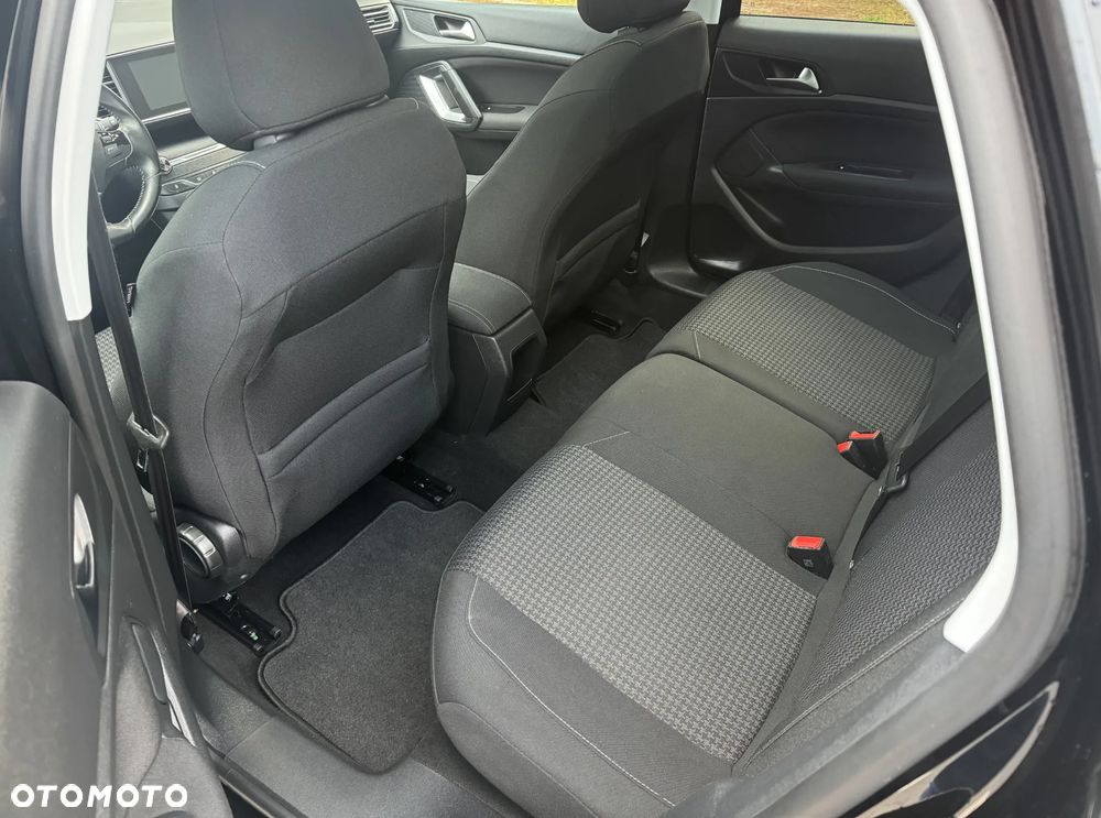 Peugeot 308 - 14