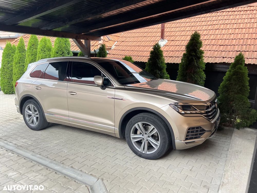 Volkswagen Touareg - 2