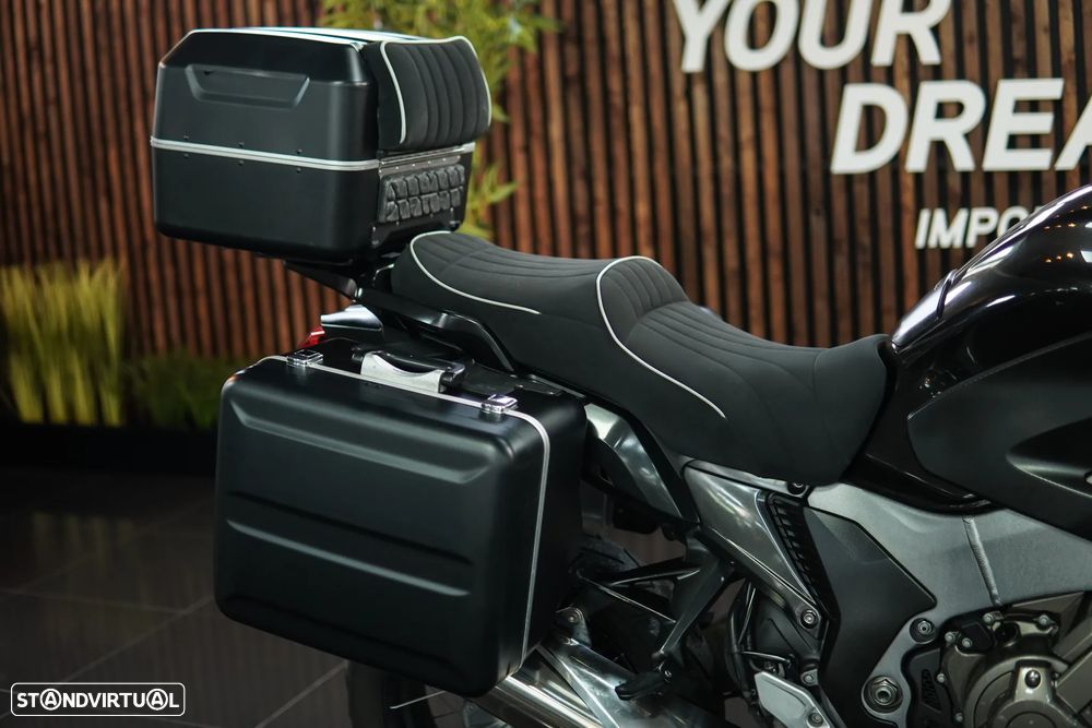 Honda VFR 1200 XD - 15