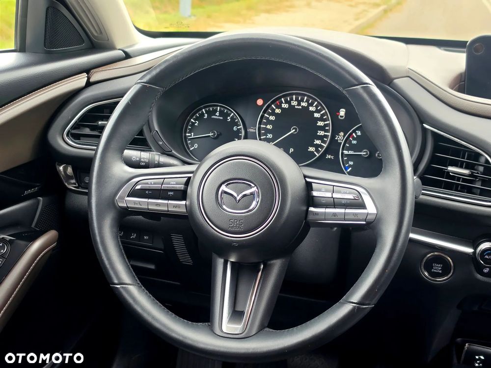 Mazda CX-30 2.0 mHEV Hikari 2WD - 22