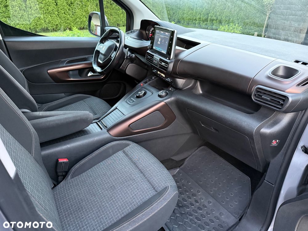 Peugeot Rifter 130 L1 EAT8 GT - 37