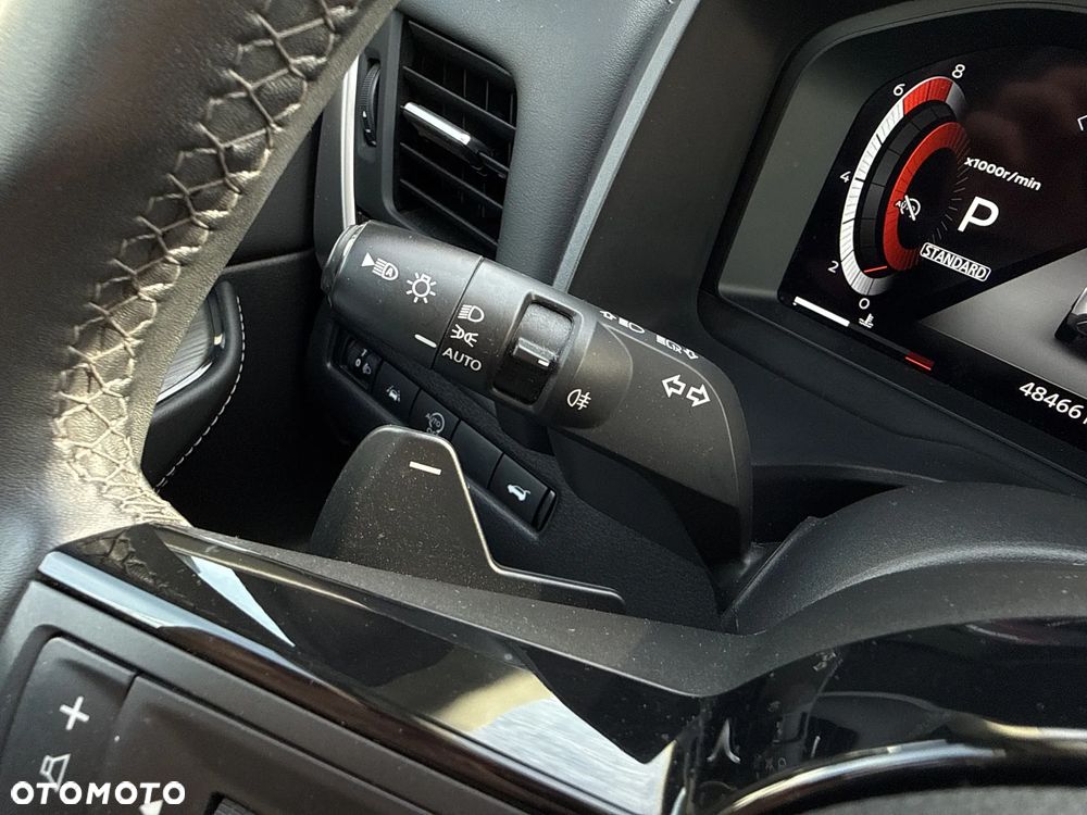 Nissan Qashqai 1.3 DIG-T mHEV N-Connecta Xtronic - 33