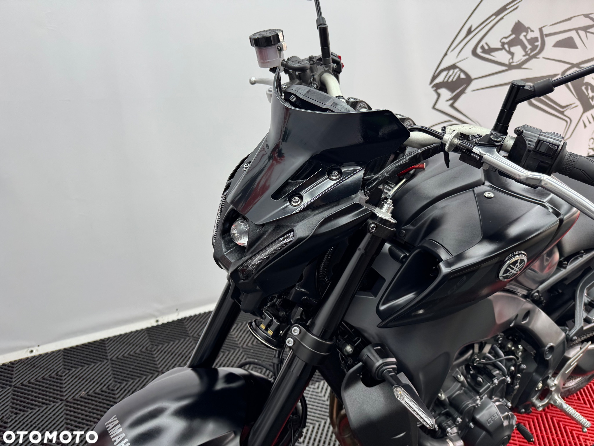 Yamaha MT - 11