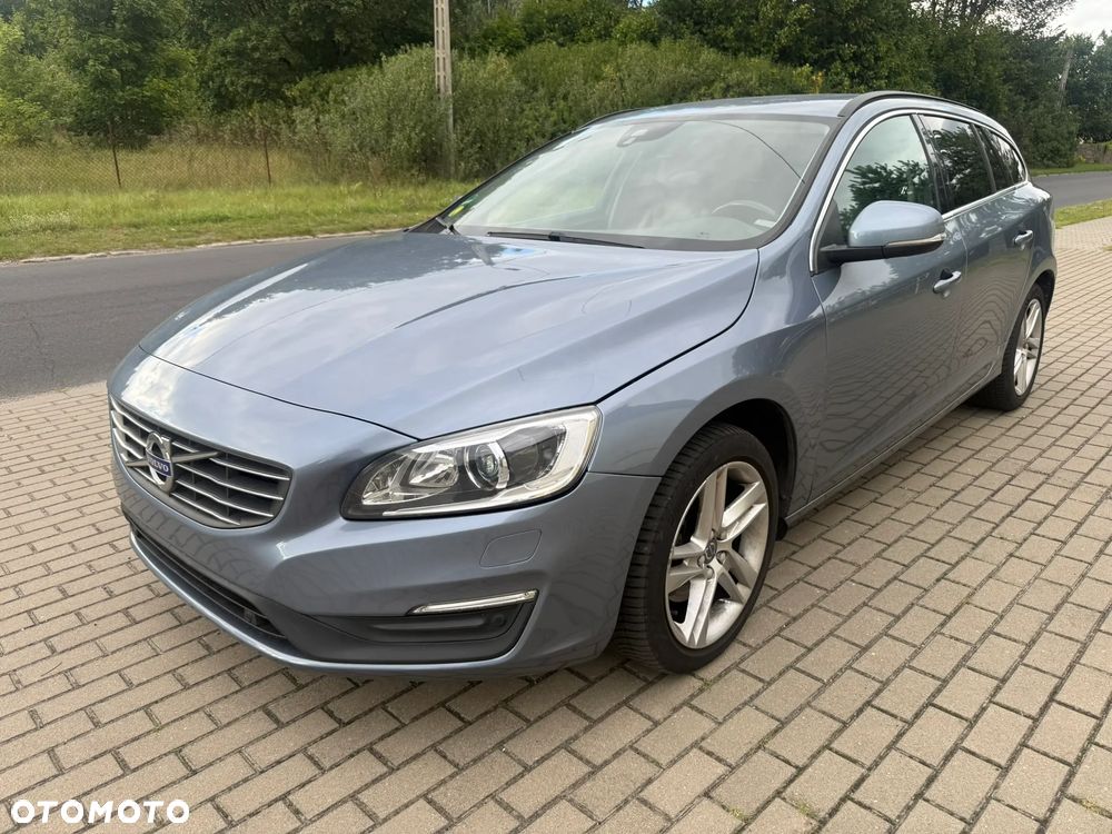 Volvo V60 D4 Momentum