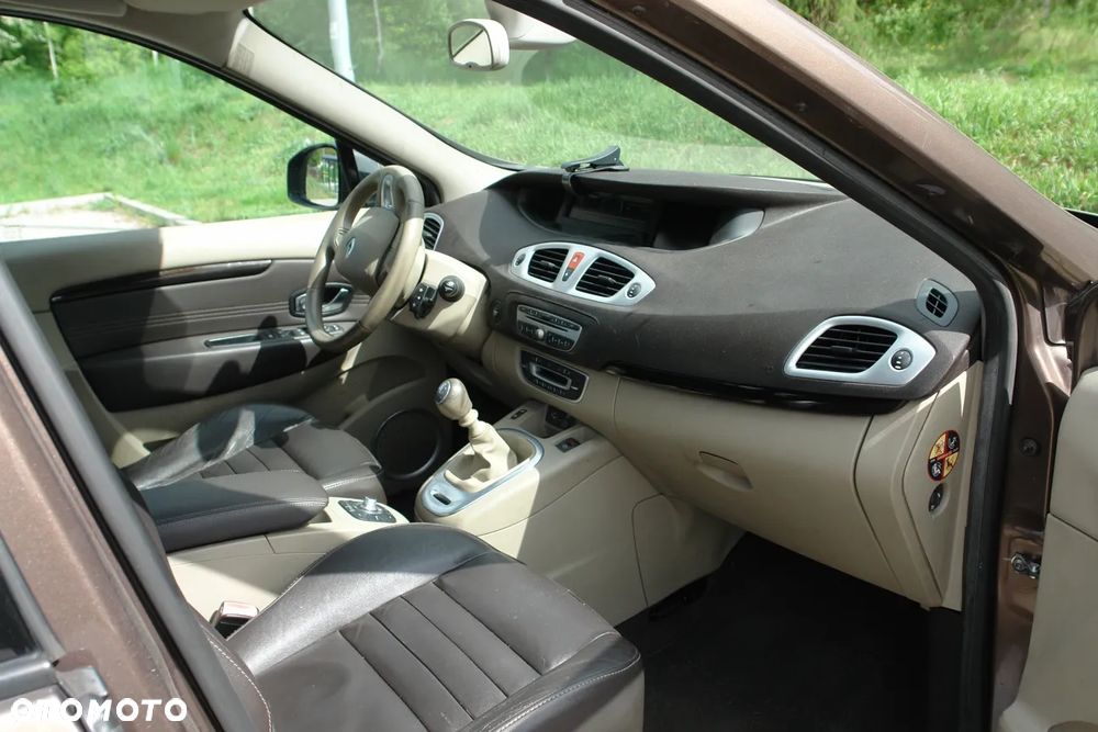 Renault Grand Scenic - 7
