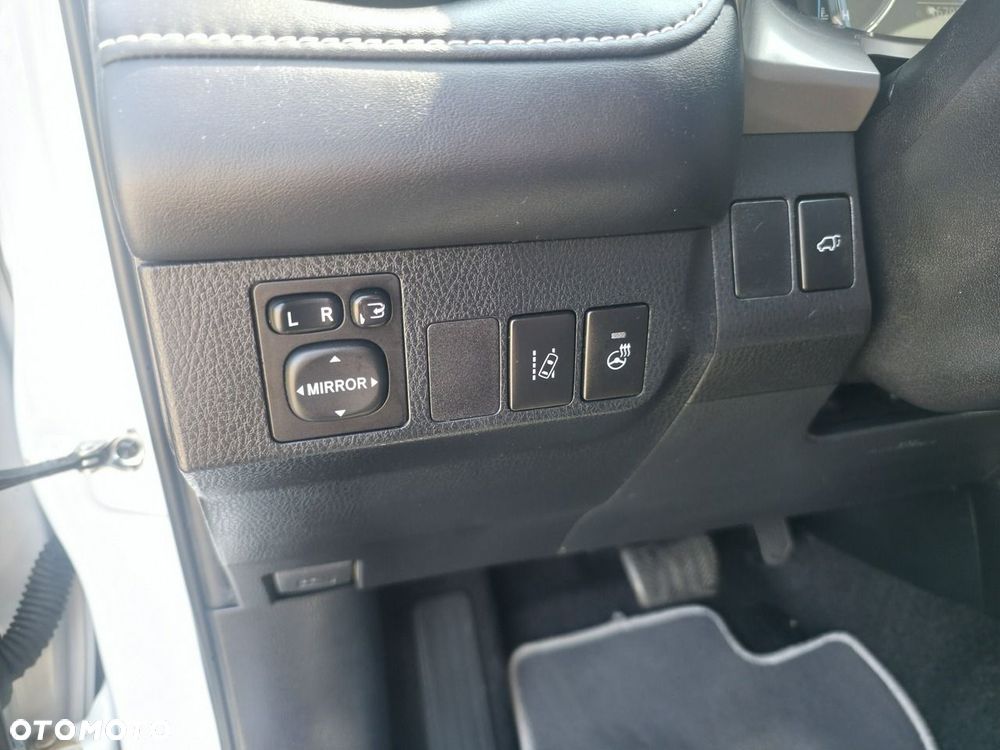 Toyota RAV4 - 27