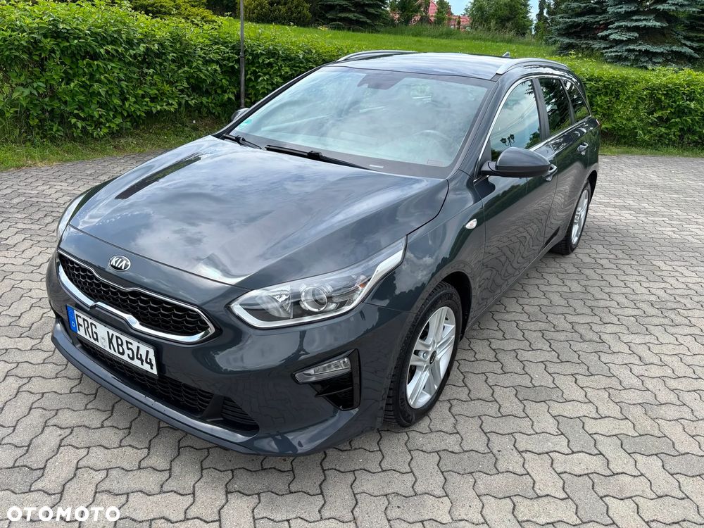 Kia Ceed 1.6 CRDi SCR L Business Line DCT - 13