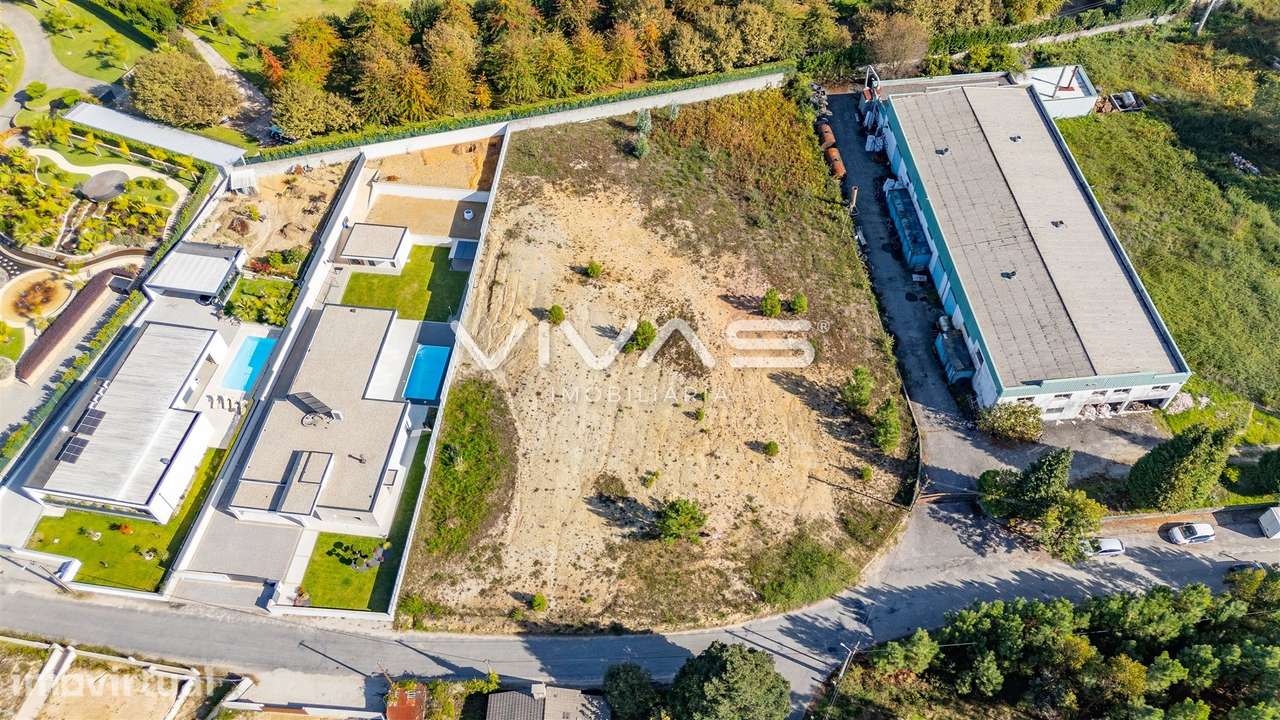 Terreno Para Construção  Venda em Sabariz,Vila Verde - Grande imagem: 4/7