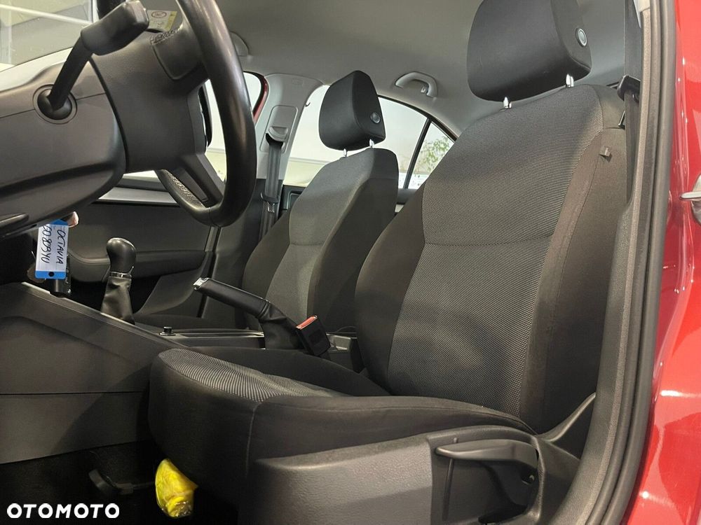 Skoda Octavia 1.4 TSI Active - 10