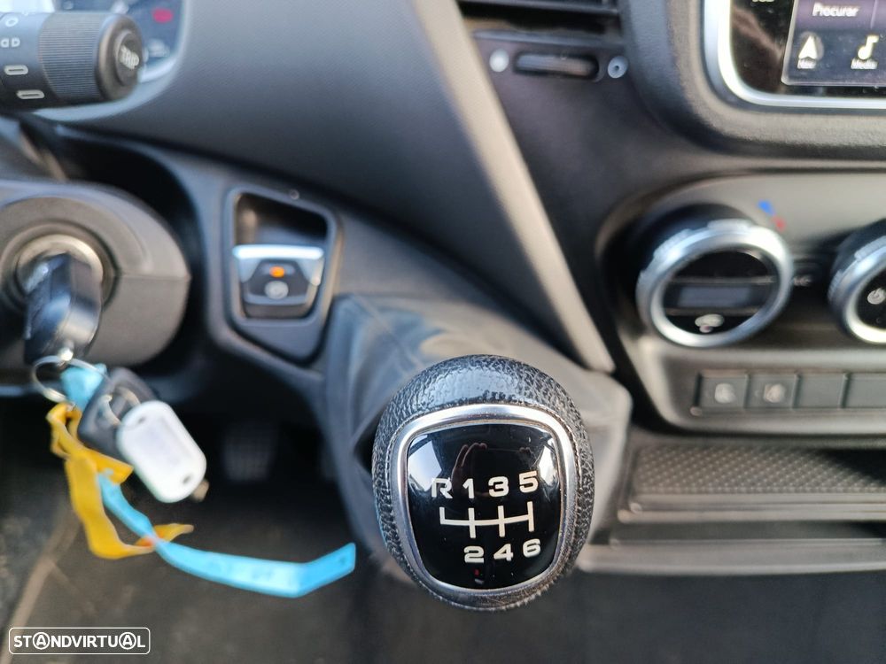 Iveco DAILY 35-180 3.0 180CV HI || LONGA - 11