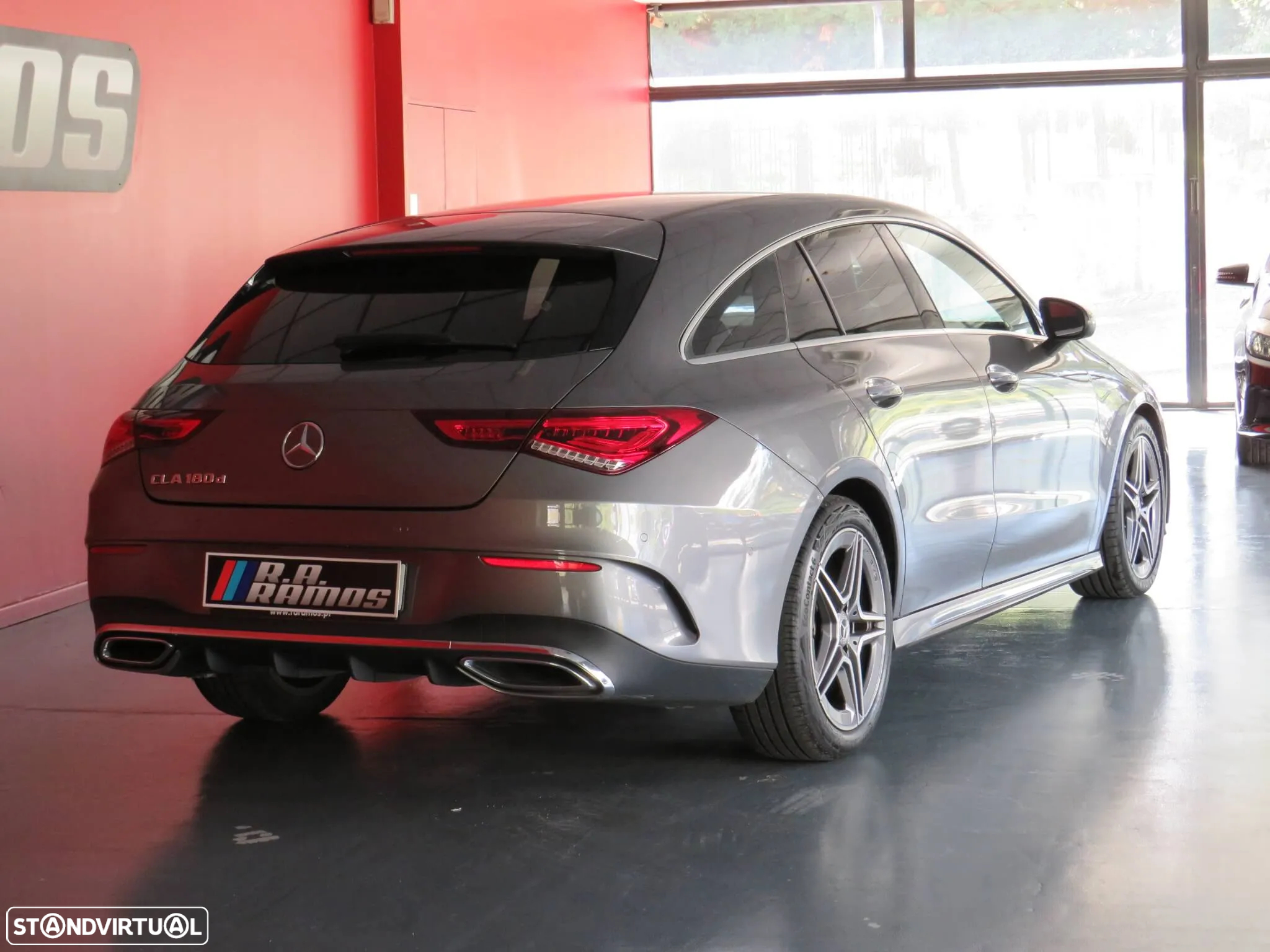 Mercedes-Benz CLA 180 d Shooting Brake AMG Line Aut. - 6